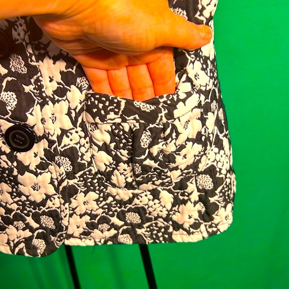 M women Blazer George Lapel Collar Two Front Pockets Buttoned Down Short Sleeve - Picture 8 of 14